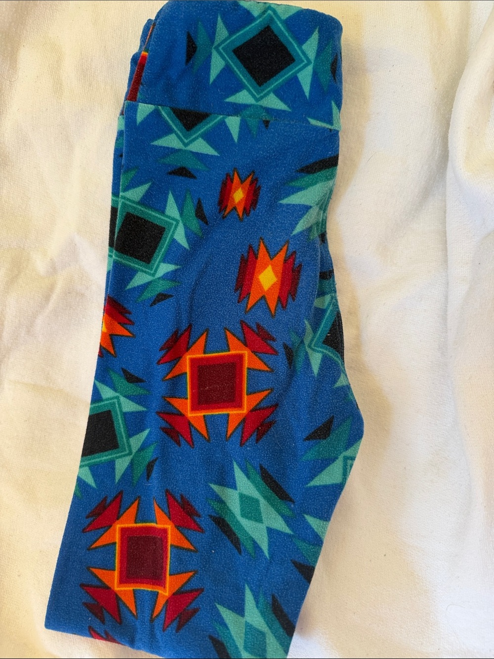 Blue Geometric Pattern Leggings